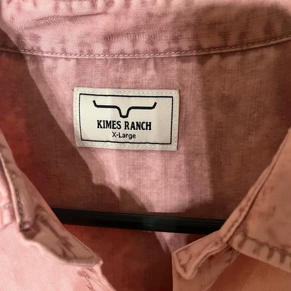 Kimes Ranch Women’s Faded Pink Casual Button Down Shirt - Picture 3 of 3